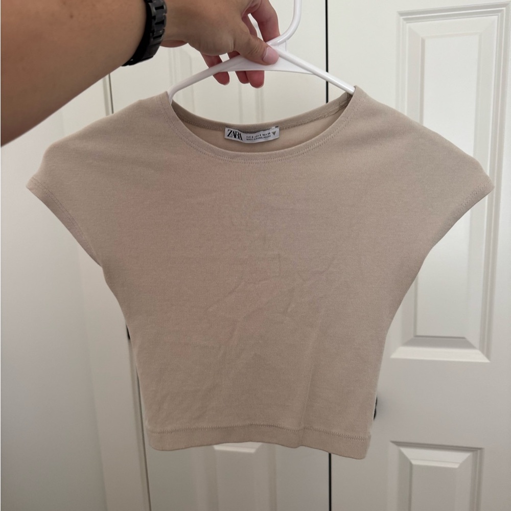 Zara Light Tan capped sleeve top